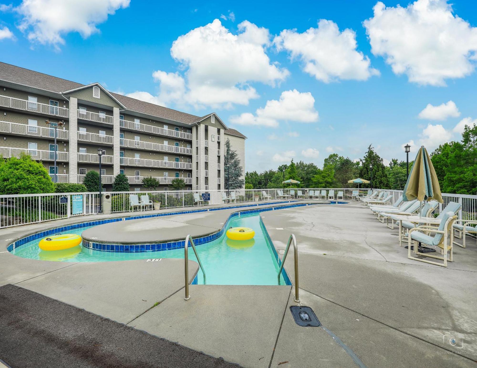 Lazy Days Retreat Whispering Pines 224 Apartment Pigeon Forge Exterior photo